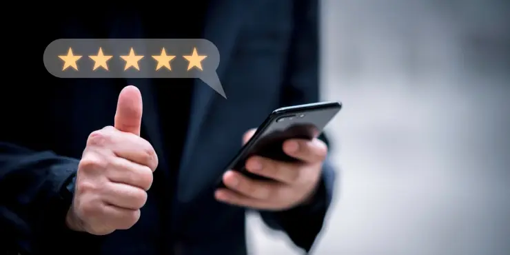 Zdjecie osoby wystawiającej pięciogwiazdkową opinię bez komentarza